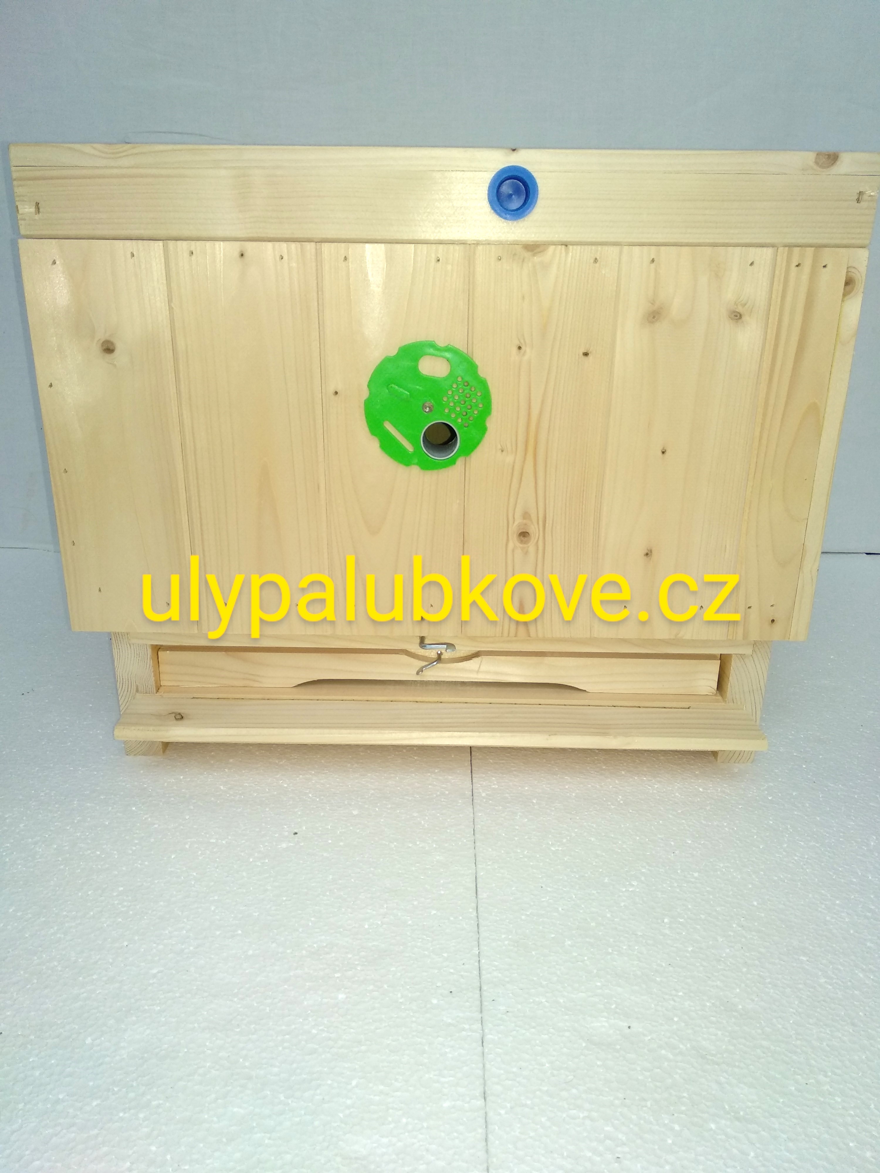 úly zateplení 3cm 39x27,5 s palubkovým víkem a dnem varroa