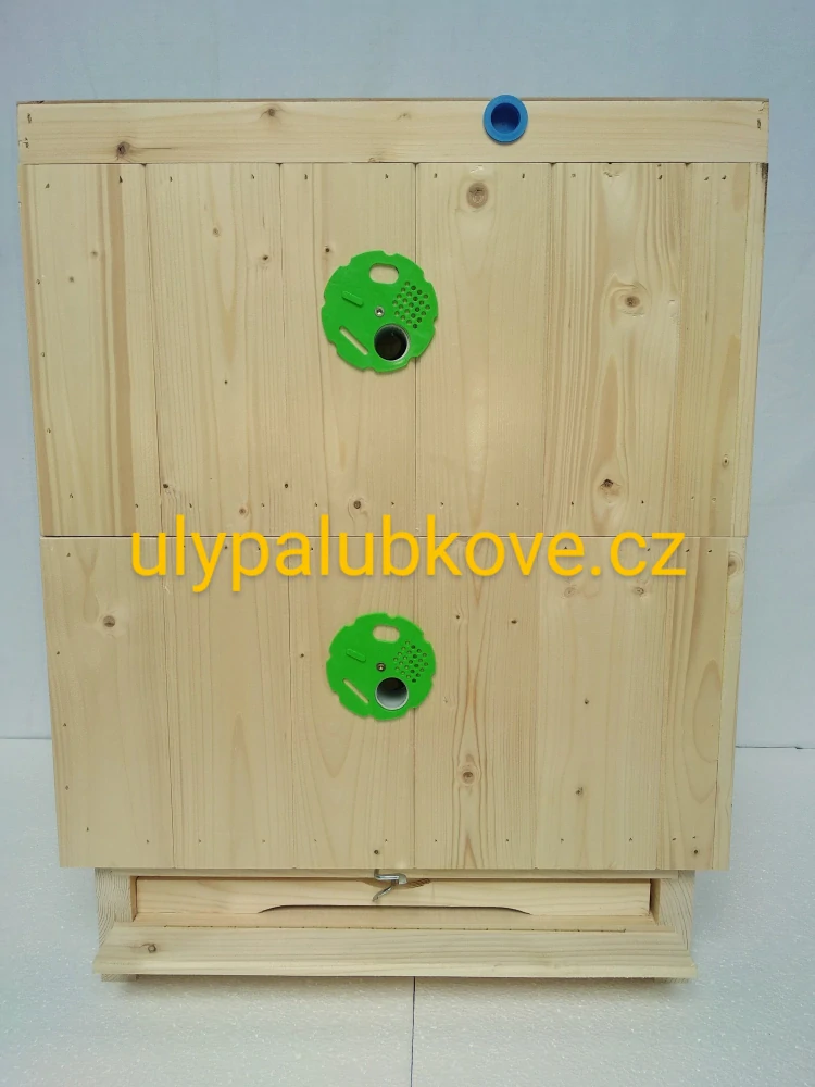 úl palubkový zateplení 2cm se dvěmi nástavky 37x30 Čechoslovák palubkovým víkem dnem pevným