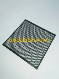 mateří mřížka plastová litá 420x420