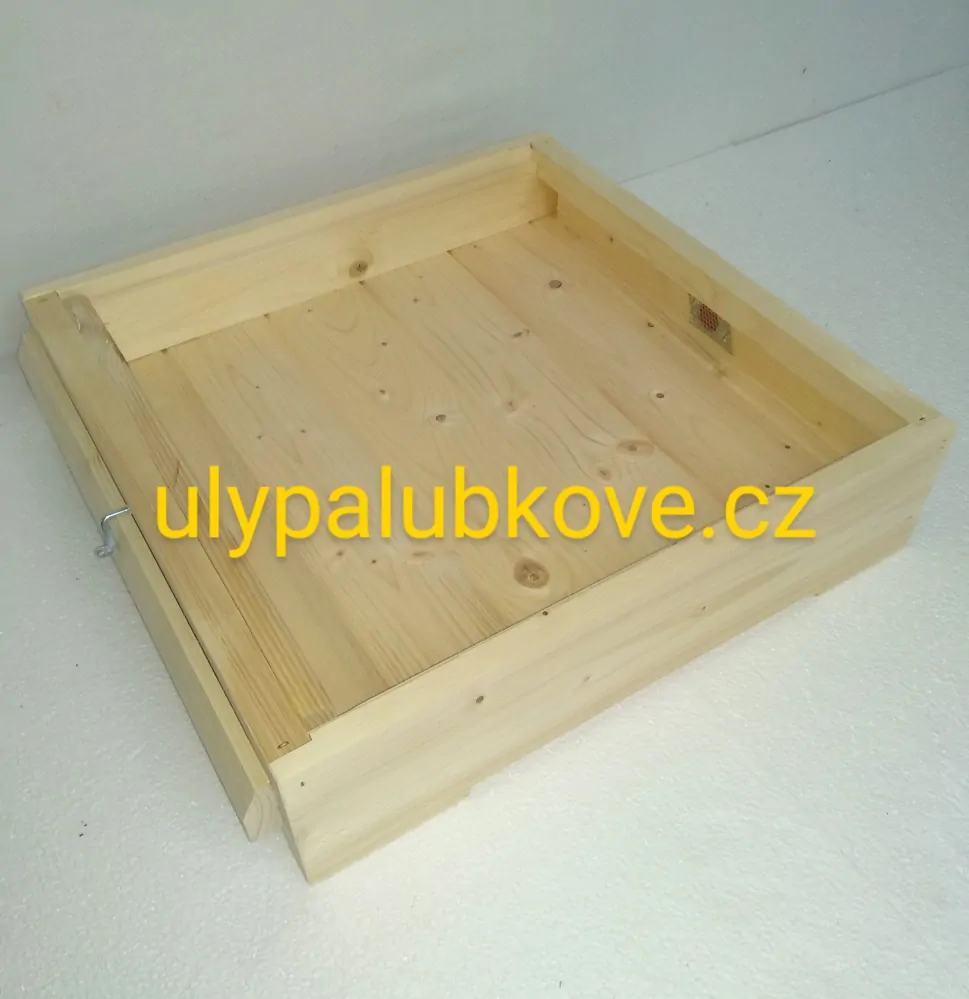 dno pevné Čechoslovák pro úl Čechoslovák