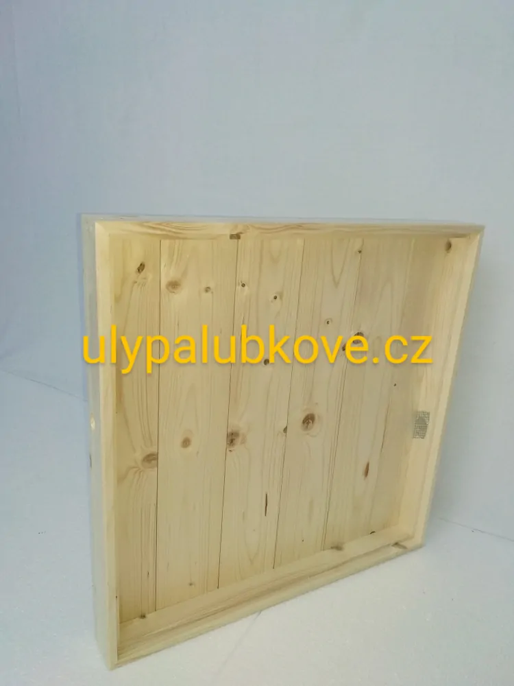 úl palubkový zateplení 3cm 39x24 se dvěmi nástavky palubkovým víkem a dnem varroa