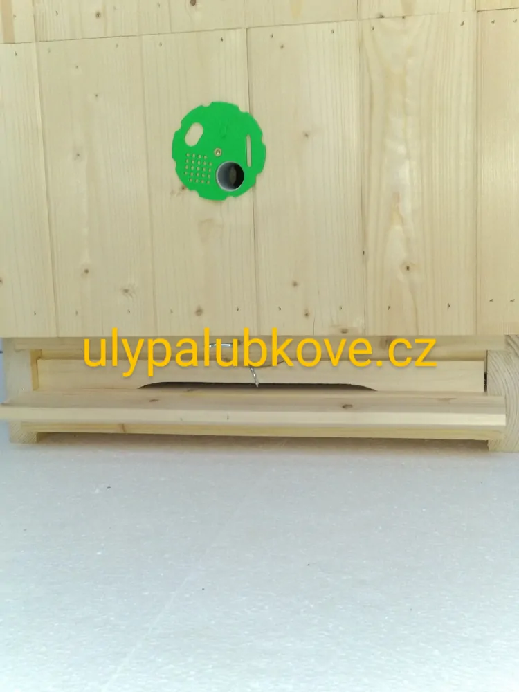 úl palubkový zateplení 2cm se třemi nástavky 39x24 palubkovým víkem a dnem pevným