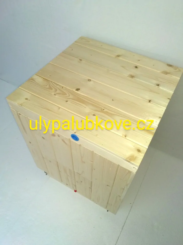 úl palubkový zateplení 2cm 39x27,5 se dvěmi nástavky a s palubkovým víkem a dnem varroa