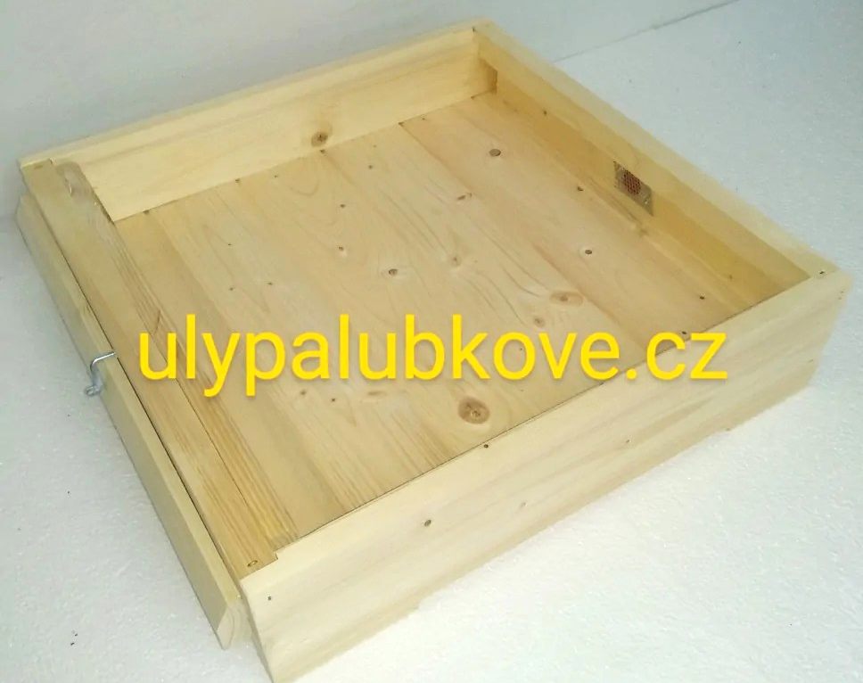 pohled na dno dna pevného