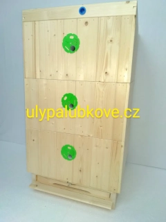 úl palubkový zateplení 3cm se třemi nástavky Tachov a palubkovým víkem a dnem varroa